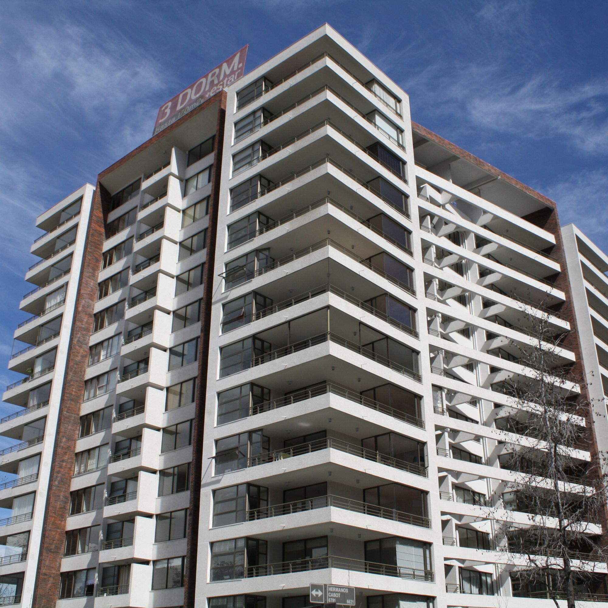 Edificios Circulo Cabot - A